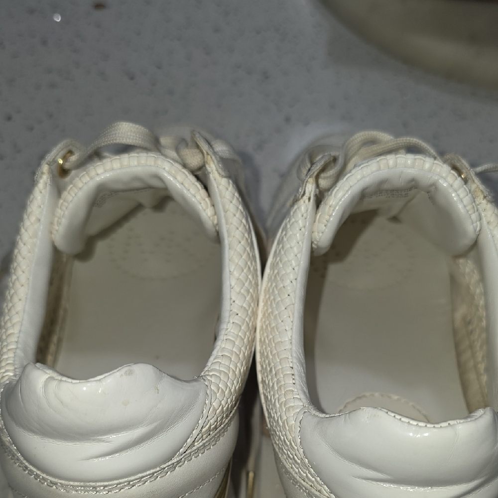 Michael Kors Cream and Gold Textured SneakersMichael Kors Woven Sneakers Size 8 - Picture 7 of 12